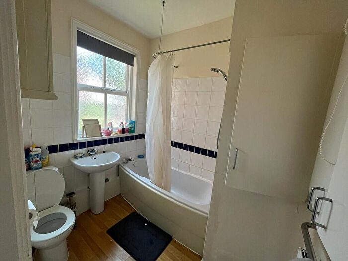 4 Bedroom Terraced House To Rent In Beaconsfield Road, Leicester, LE3