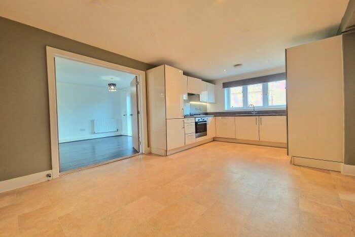 3 Bedroom Detached House To Rent In Jupiter Close, Aylesbury, HP18