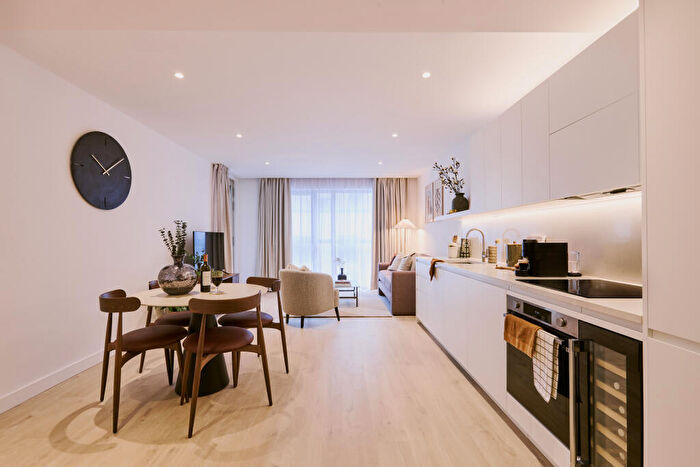 1 Bedroom Apartment To Rent In New Drum Street, Tower Hamlets, London, E1