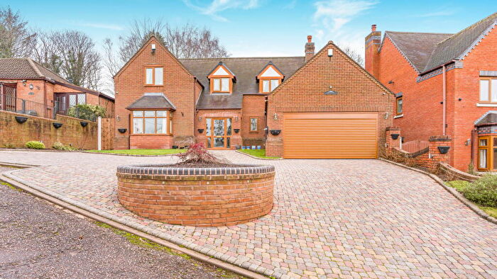5 Bedroom Detached House For Sale In Middleton House, The Uplands, Watling Street, Hints, B78