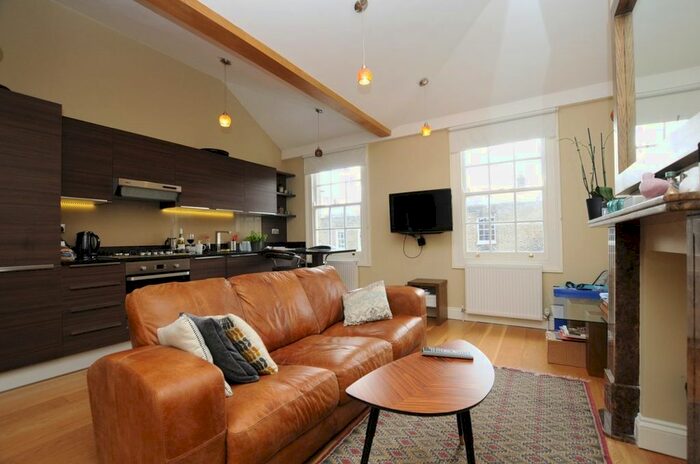 1 Bedroom Flat To Rent In Theberton Street, London, N1