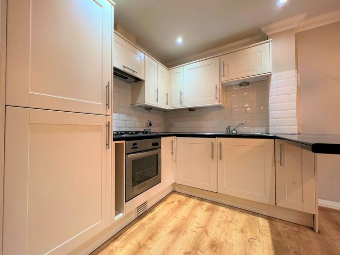 2 Bedroom Flat To Rent In Kings Mews, Margate CT9