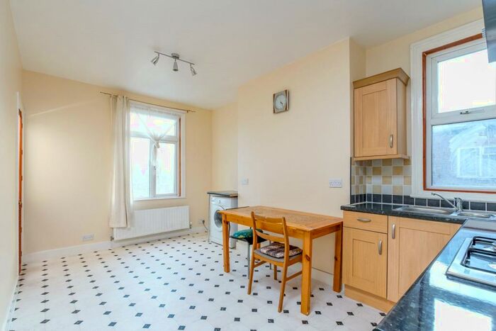 3 Bedroom Terraced House To Rent In Lansdowne Road, London, N17