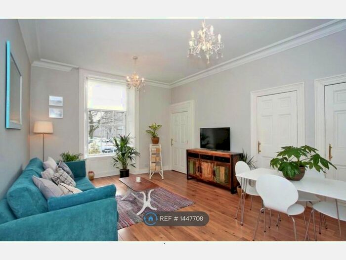 1 Bedroom Flat To Rent In Golden Square, Aberdeen, AB10