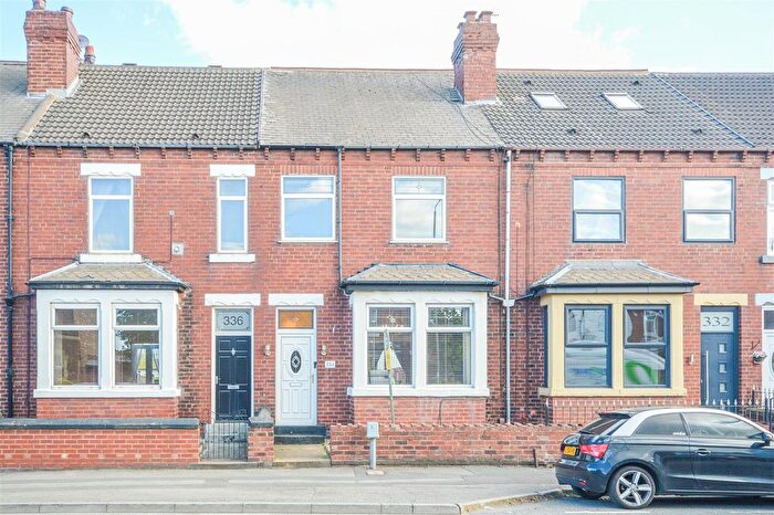 3 Bedroom Terraced House For Sale In Castleford Road, Normanton, WF6