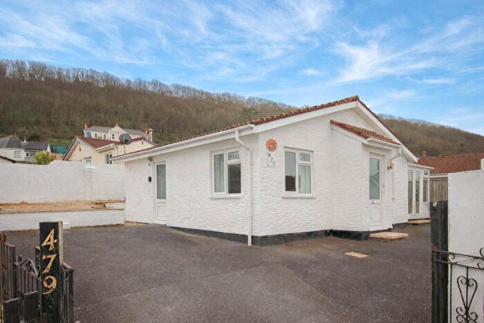 2 Bedroom Bungalow For Sale In Kingsley Park, Westward Ho, Bideford, Devon, EX39