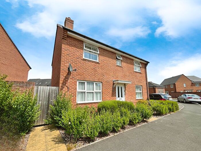 3 Bedroom Detached House To Rent In Heddle Road, Andover, SP11