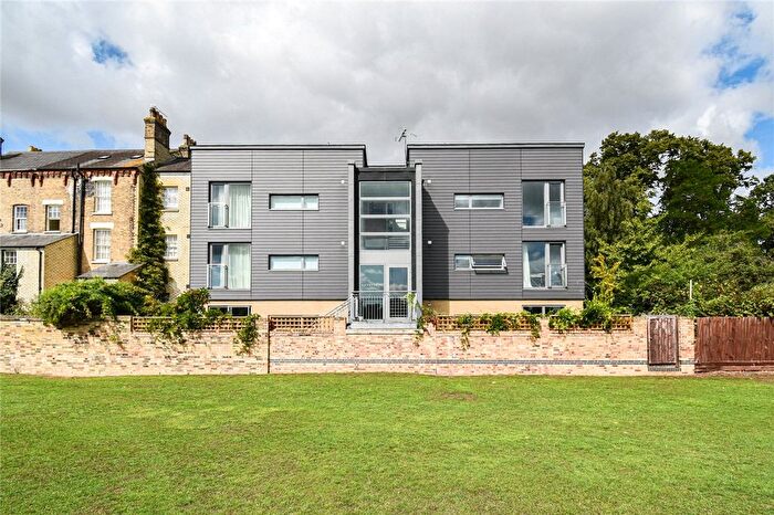 1 Bedroom Studio To Rent In Clare Road, Cambridge, CB3