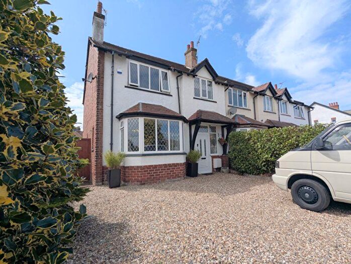 3 Bedroom Terraced House To Rent In Golf Open - Town Lane, Southport - Sleeps, PR8