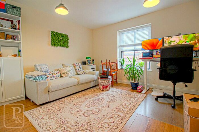 1 Bedroom Apartment To Rent In St. Botolphs Street, Colchester, Essex, CO2