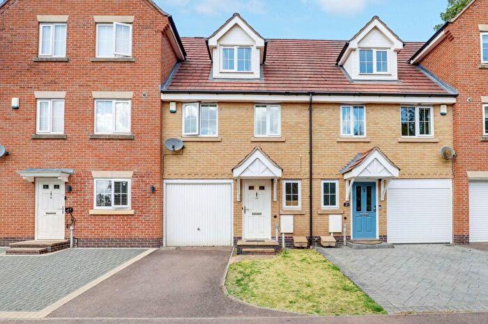 3 Bedroom Terraced House For Sale In Clementine Drive, Mapperley, NG3