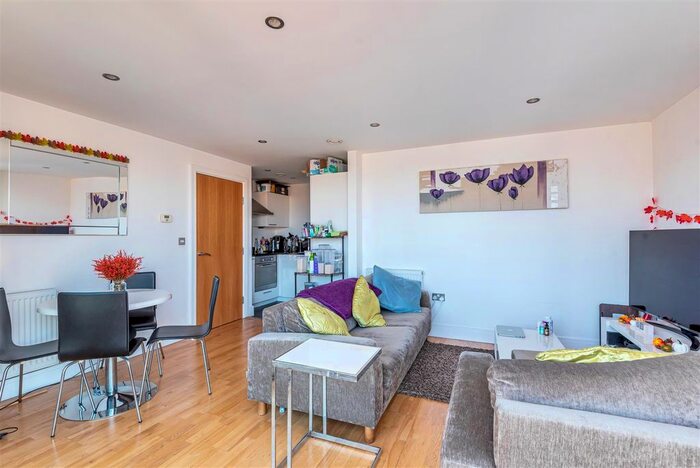 1 Bedroom Flat To Rent In Mill Lane, Deptford, London, SE8