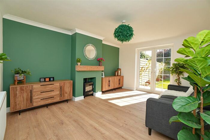 3 Bedroom Terraced House For Sale In Rowan Avenue, New Earswick, York, YO32