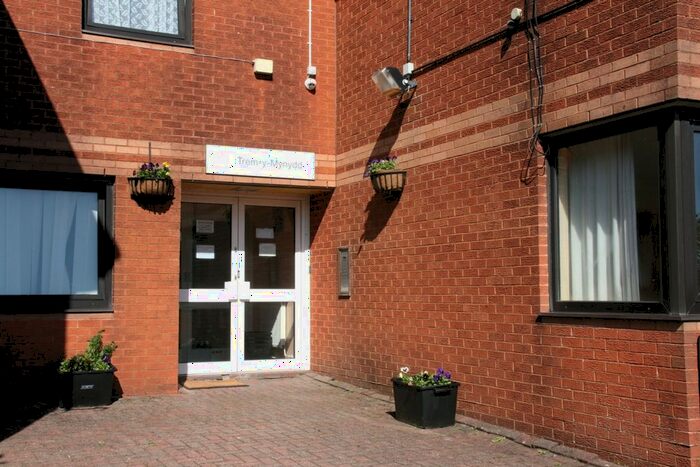 1 Bedroom Flat To Rent In Trem-Y-Mynydd Court, Blaenavon, Pontypool, Torfaen, NP4
