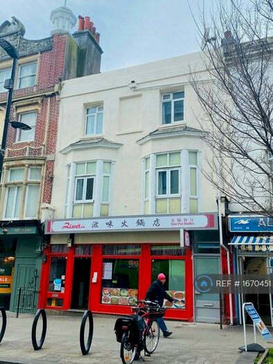 1 Bedroom Flat To Rent In Second Floor Queen's Road, Brighton, BN1
