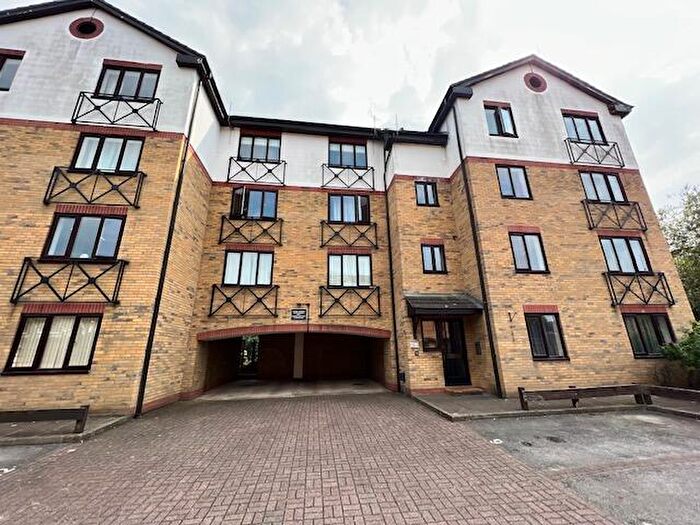 2 Bedroom Flat To Rent In Admiral House, Viersen Platz, Peterborough, PE1