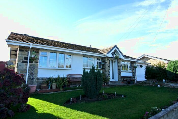 3 Bedroom Bungalow To Rent In Cross Lane, Scholes, Holmfirth, HD9