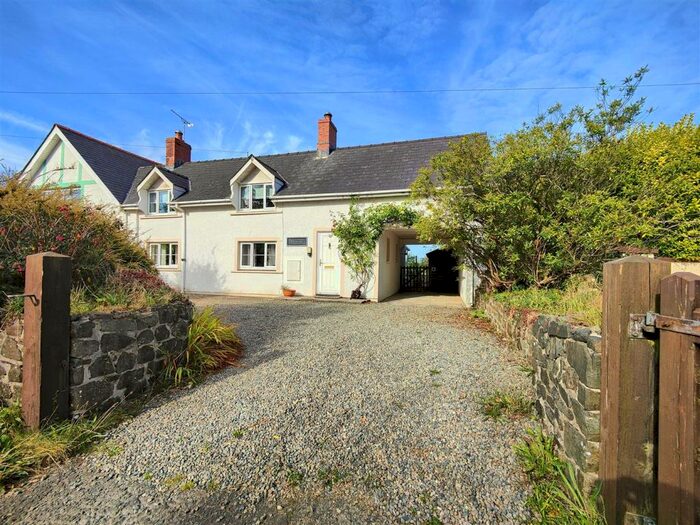 3 Bedroom Cottage For Sale In Wolfscastle, Haverfordwest, SA62