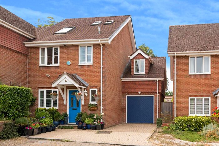 4 Bedroom Semi-Detached House For Sale In Priory Close, Shrewton, SP3