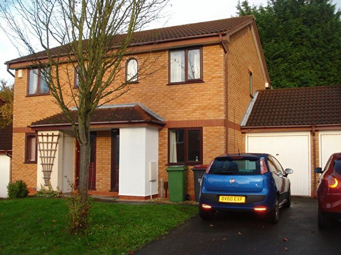 2 Bedroom Semi Detached House For Sale In Coney Green Way, Shawbirch, Telford, TF1