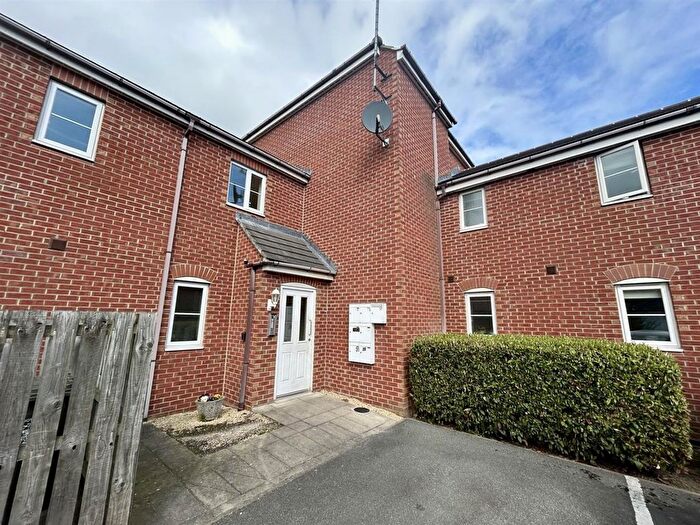 1 Bedroom Flat To Rent In Cloverfield, West Allotment, NE27