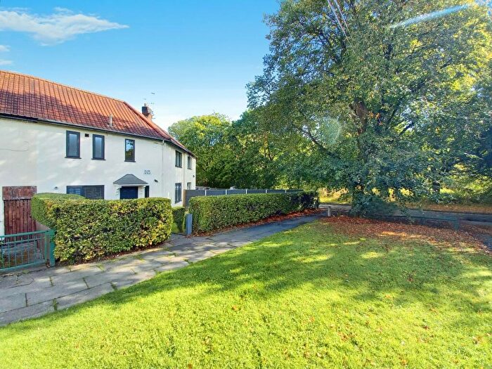 3 Bedroom Terraced House To Rent In Bude Walk, Manchester, Greater Manchester, M23