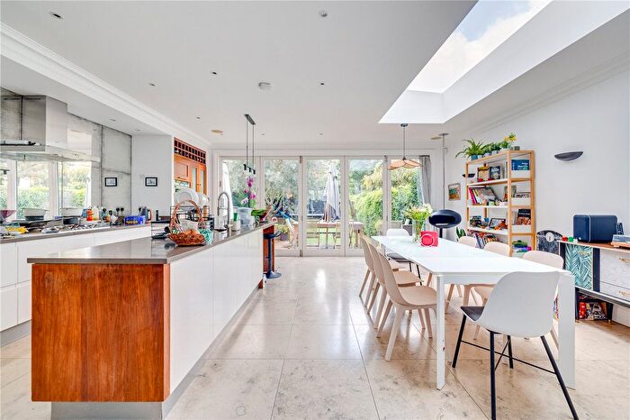 5 Bedroom Semi-Detached House To Rent In Ellerby Street, London, SW6