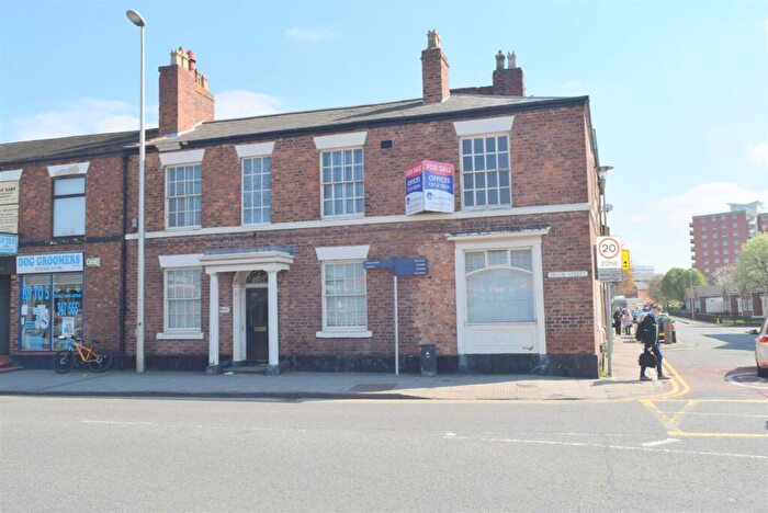 Detached House To Rent In Brook Street, Chester, CH1