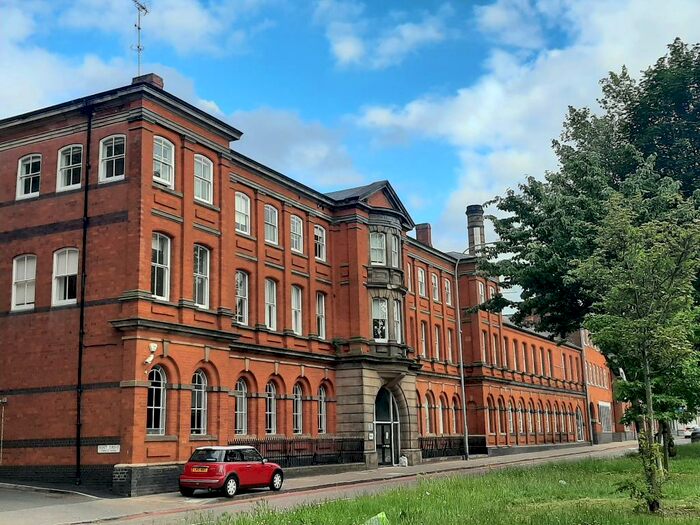 2 Bedroom Apartment To Rent In Warstone Lane, Jewellery Quarter, Birmingham, West Midlands, B18
