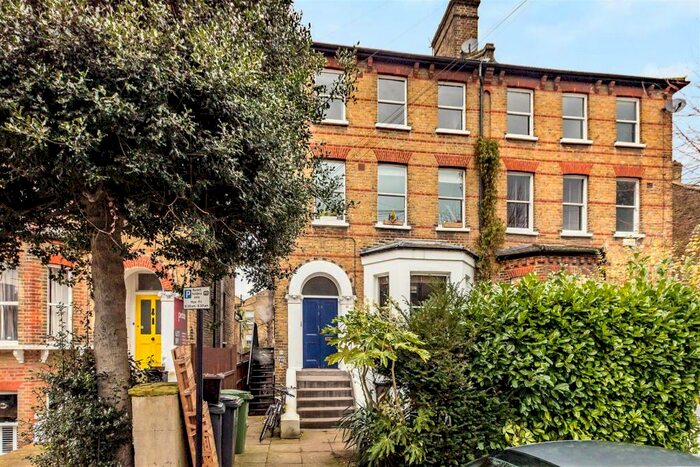1 Bedroom Flat To Rent In Spenser Road, Herne Hill, SE24
