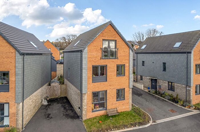 4 Bedroom Detached House For Sale In Kibble Way, Callington, Cornwall, PL17