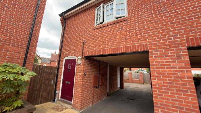 2 Bedroom Property To Rent In Banbury Heath, Great Denham, MK40