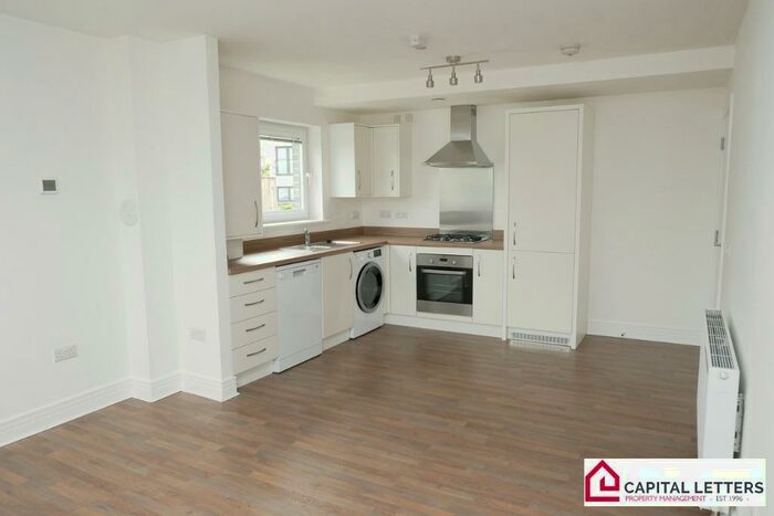 2 Bedroom Flat To Rent In Mulberry Crescent, Renfrew, Renfrewshire, PA4