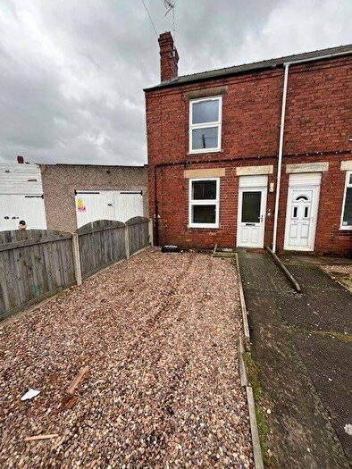 2 Bedroom Terraced House To Rent In Grundy Road Clay Cross, S45