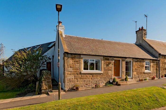 3 Bedroom Villa For Sale In Dewartown, Midlothian, EH23