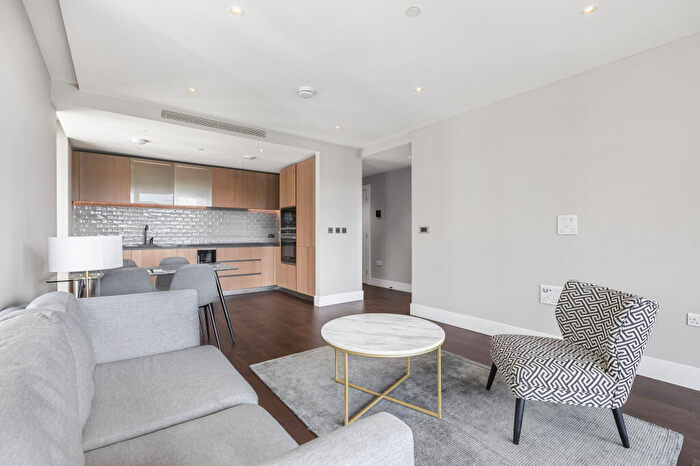 2 Bedroom Apartment For Sale In Huntington House, Palmer Road, London, SW11
