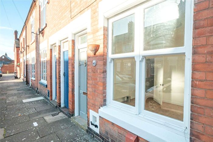 2 Bedroom Terraced House For Sale In Bulwer Road, Clarendon Park, Leicester, LE2
