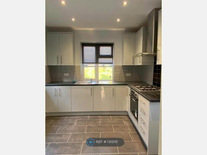 2 Bedroom Maisonette To Rent In Stanmore, Stanmore HA7