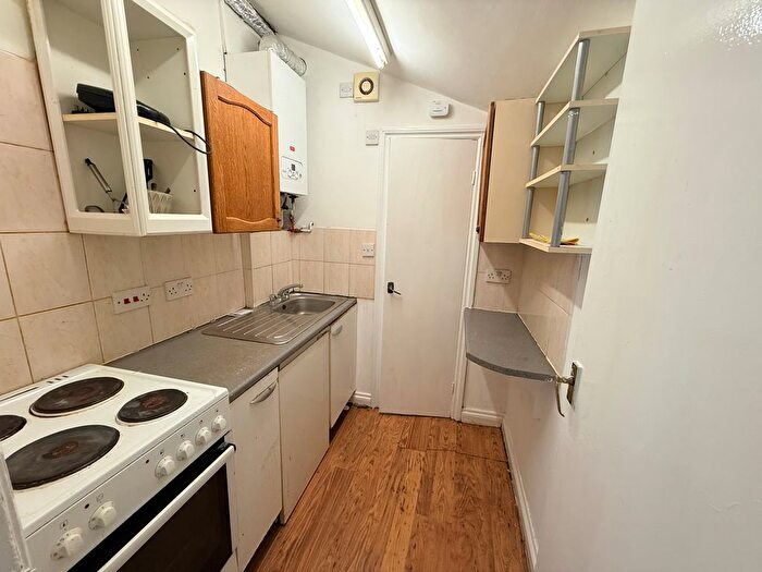 1 Bedroom Flat To Rent In Park Street, Lincoln, LN1