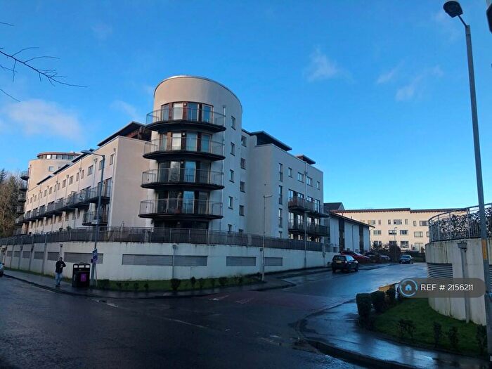2 Bedroom Flat To Rent In Lochburn Gate, Glasgow, G20