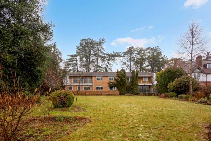 4 Bedroom Detached House To Rent In Bereweeke Road Winchester, SO22