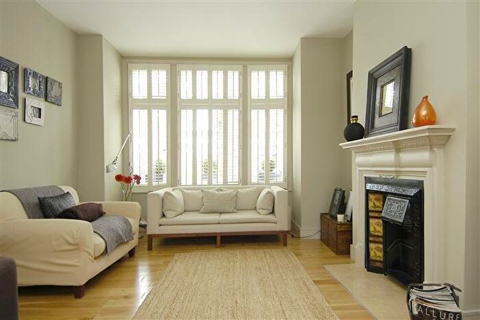 4 Bedroom Terraced House To Rent In Elm Grove Road, Barnes, SW13