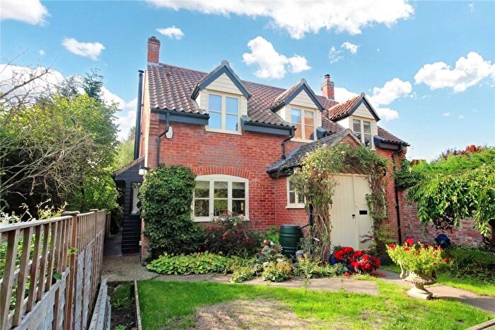 4 Bedroom Detached House For Sale In Pitts Hill, Saxlingham Nethergate, Norwich, Norfolk, NR15