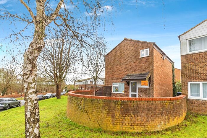 3 Bedroom Detached House For Sale In Abbotsfield, Eaglestone, Milton Keynes, Buckinghamshire, MK6