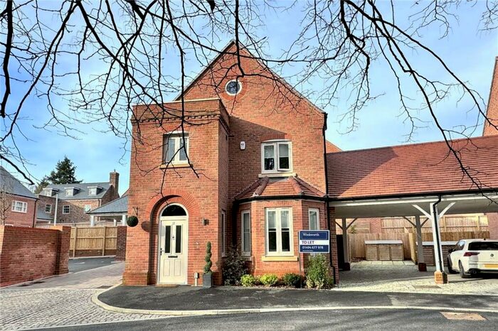 3 Bedroom Detached House To Rent In Kendrick Avenue, Wilton Park, Beaconsfield, HP9