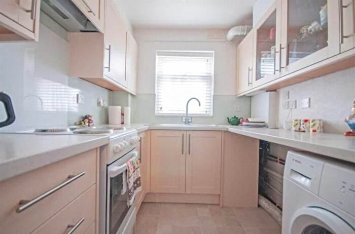 1 Bedroom Maisonette To Rent In Belwaney Avenue, Chelmsford, Essex, CM1