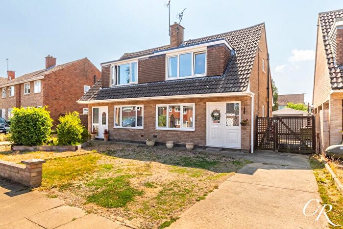 3 Bedroom Semi Detached House For Sale In Stanway Road, Cheltenham, GL51