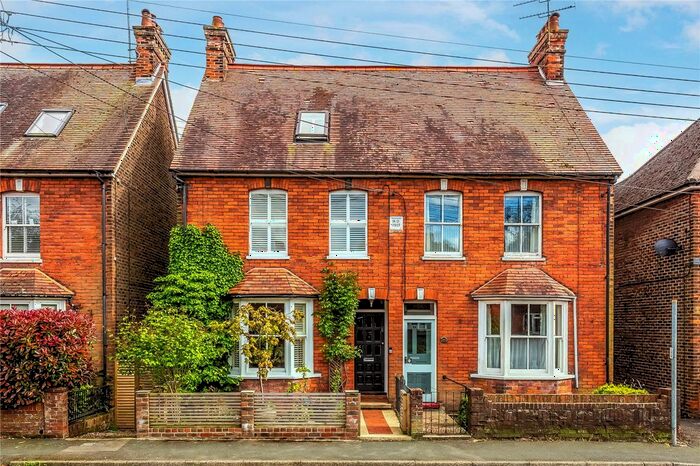 4 Bedroom Semi-Detached House For Sale In Madan Road, Westerham, Kent, TN16