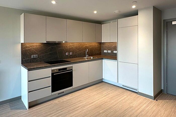 1 Bedroom Apartment To Rent In Candleriggs, Trongate, Glasgow, G1
