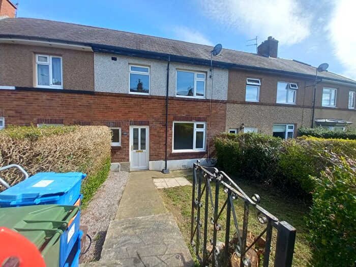 3 Bedroom Property To Rent In Queens Avenue, Bangor, LL57